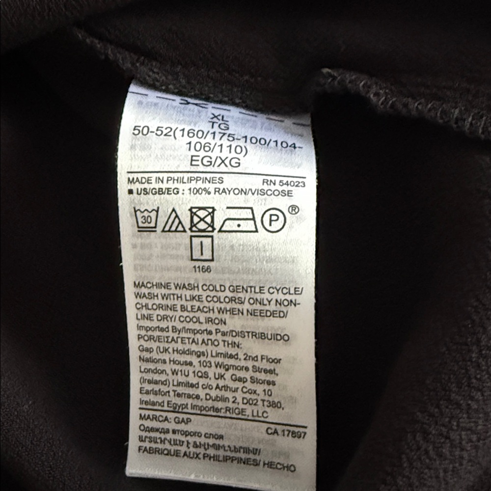 Gap flap pocket utility button down shirt - Picture 8 of 9